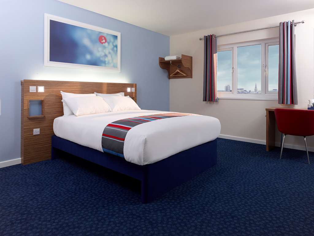 Travelodge Pembroke Dock Chambre photo
