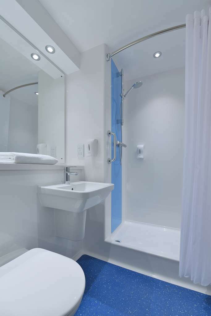 Travelodge Pembroke Dock Chambre photo