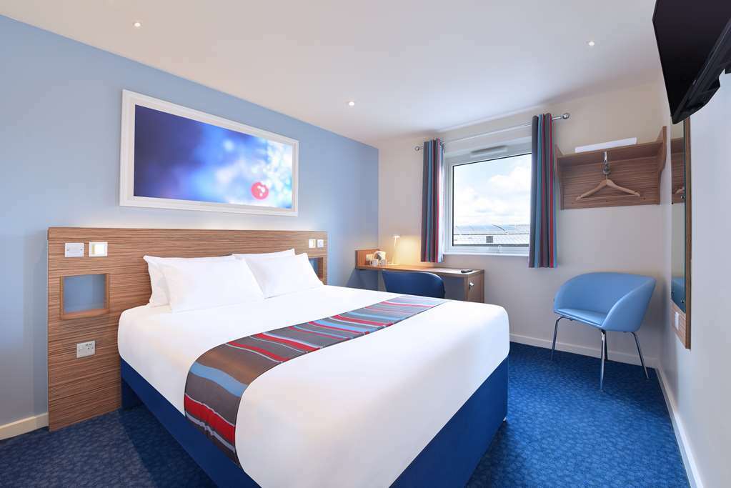 Travelodge Pembroke Dock Chambre photo
